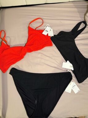 Good American Plus Size Textured Bikini Bundle